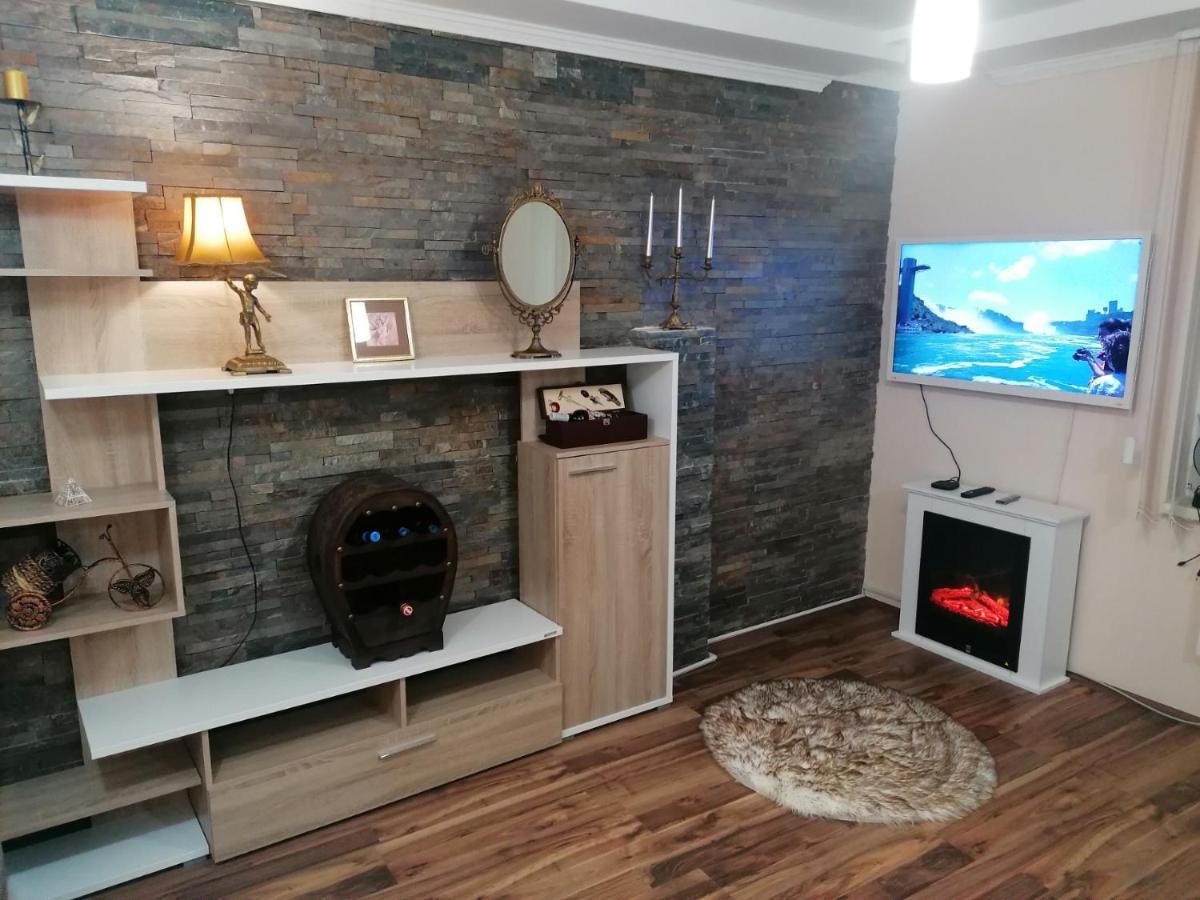 Apartman Dionis Sm Szávaszentdemeter Kültér fotó